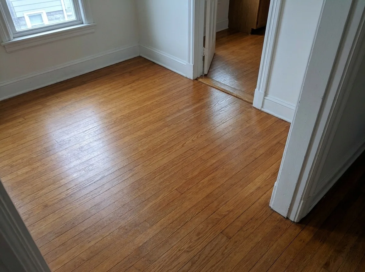 Hardwood floor with an even reflected sheen
